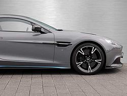 Aston Martin Vanquish S 