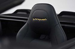 Aston Martin Vanquish Volante Carbon Edition
