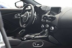 Aston Martin V8 Vantage / UPE 168.659,-