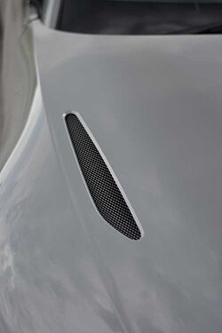 Aston Martin V8 Vantage / UPE 168.659,-