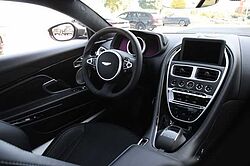 Aston Martin DB11 V8 Coupe / UPE 208.030,-