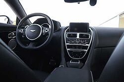 Aston Martin DB11 V8 Coupe / UPE 208.030,-