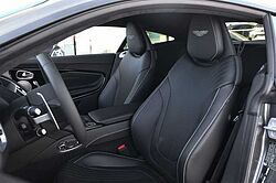 Aston Martin DB11 V8 Coupe / UPE 208.030,-