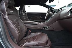 Aston Martin DBS Superleggera Coupe / UPE 316.305 ,-