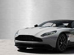 Aston Martin DB11 V12 AMR