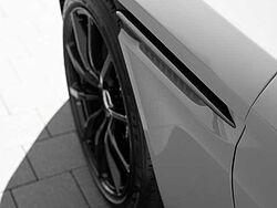Aston Martin DB11 V12 AMR