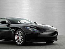 Aston Martin DB11 AMR