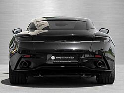 Aston Martin DB11 V8 Coupe Shadow Edition
