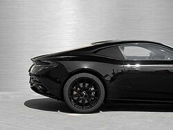 Aston Martin DB11 V8 Coupe Shadow Edition