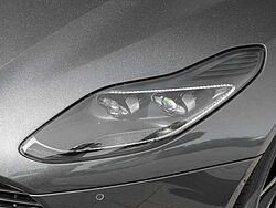 Aston Martin DB11 V8 Coupe Shadow Edition