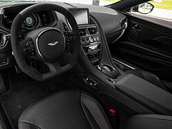Aston Martin DB11 V8 Coupe Shadow Edition