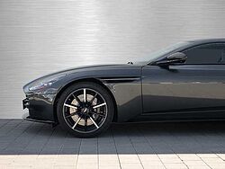 Aston Martin DB11 V8 Coupe