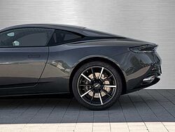 Aston Martin DB11 V8 Coupe