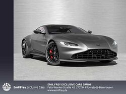 Aston Martin V8 Vantage / Lackierung Mattgrau