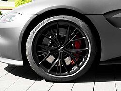 Aston Martin V8 Vantage / Lackierung Mattgrau