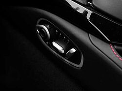 Aston Martin V8 Vantage / Lackierung Mattgrau
