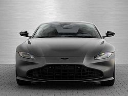 Aston Martin V8 Vantage / Lackierung Mattgrau