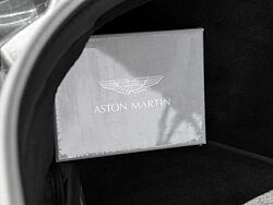 Aston Martin V8 Vantage Roadster / Neue Front