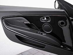 Aston Martin DBS Superleggera Coupe
