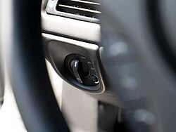 Aston Martin V12 Vantage S / Performance Pack (603PS)