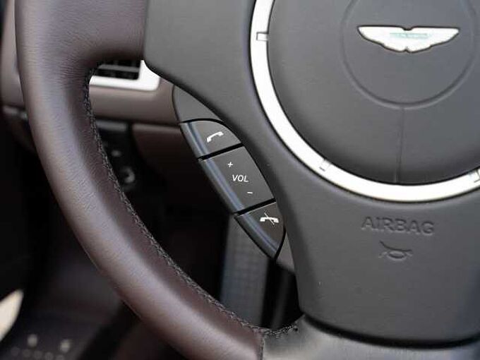 Aston Martin Virage Volante 1.Hand