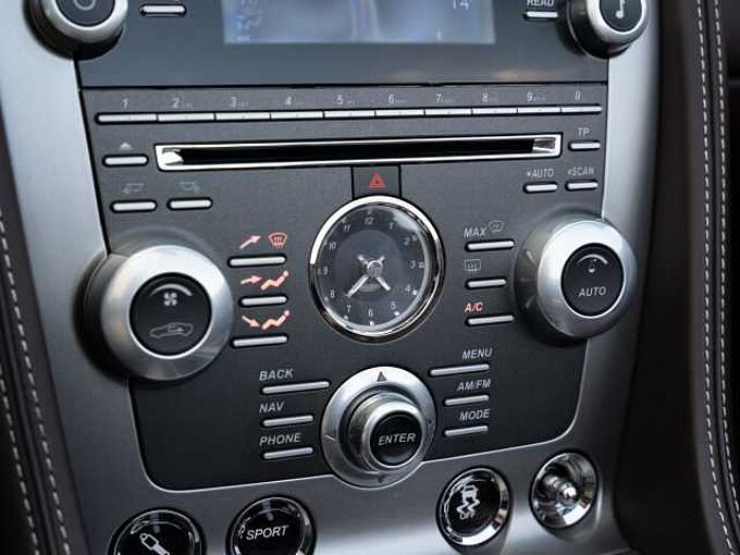 Aston Martin Virage Volante 1.Hand