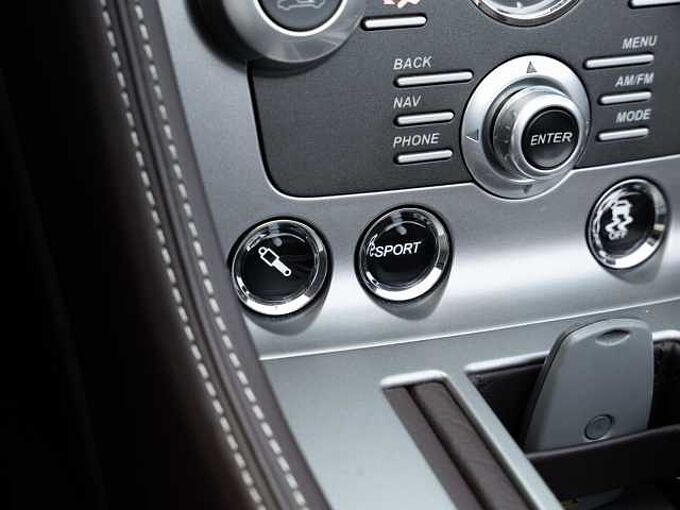 Aston Martin Virage Volante 1.Hand