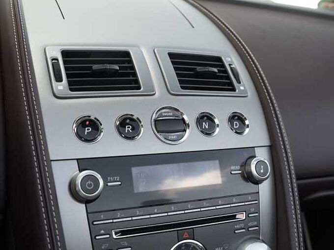 Aston Martin Virage Volante 1.Hand